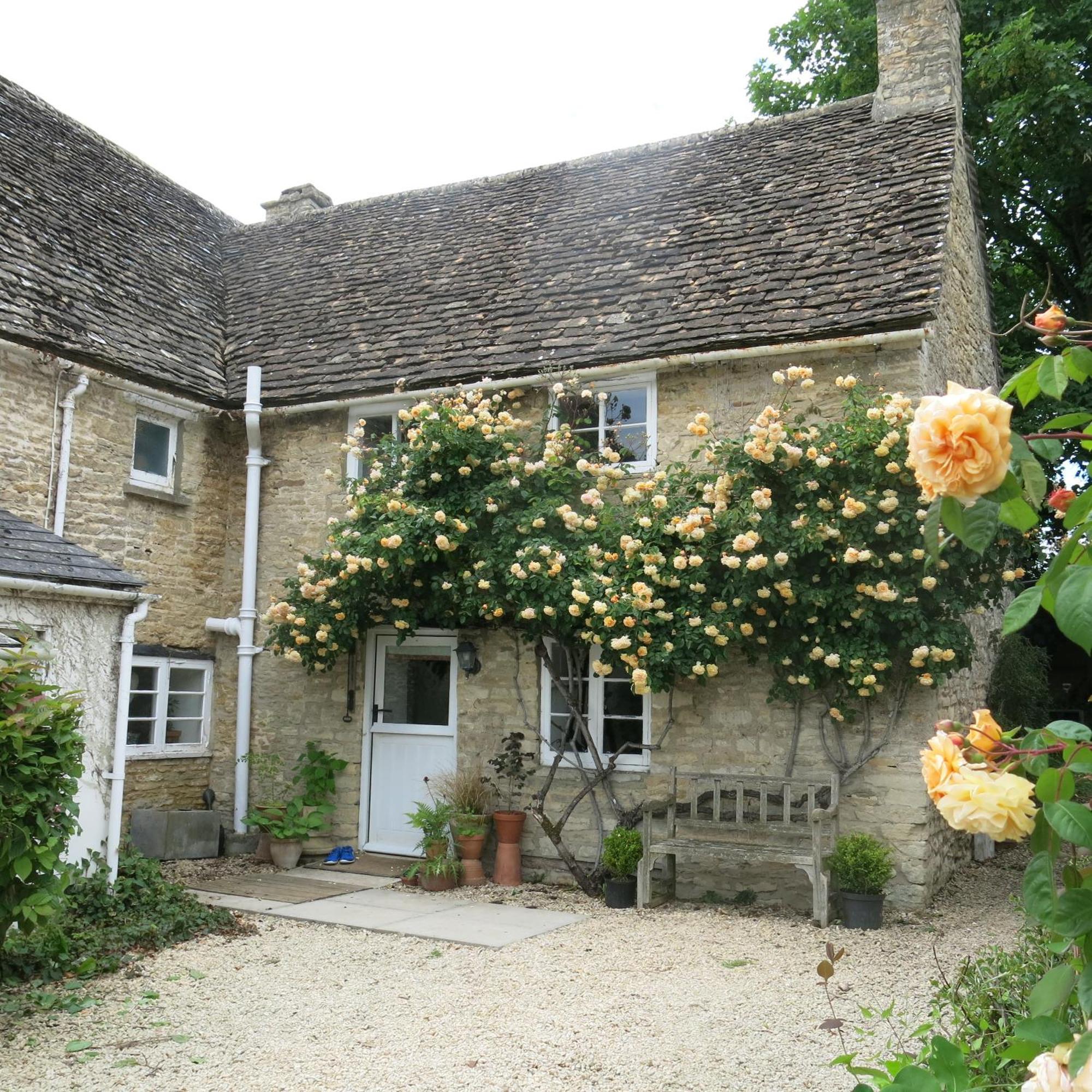 Characterful Cotswold Cottage Cirencester Luaran gambar